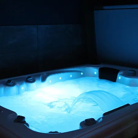 Althéa, De Charme Et Bien